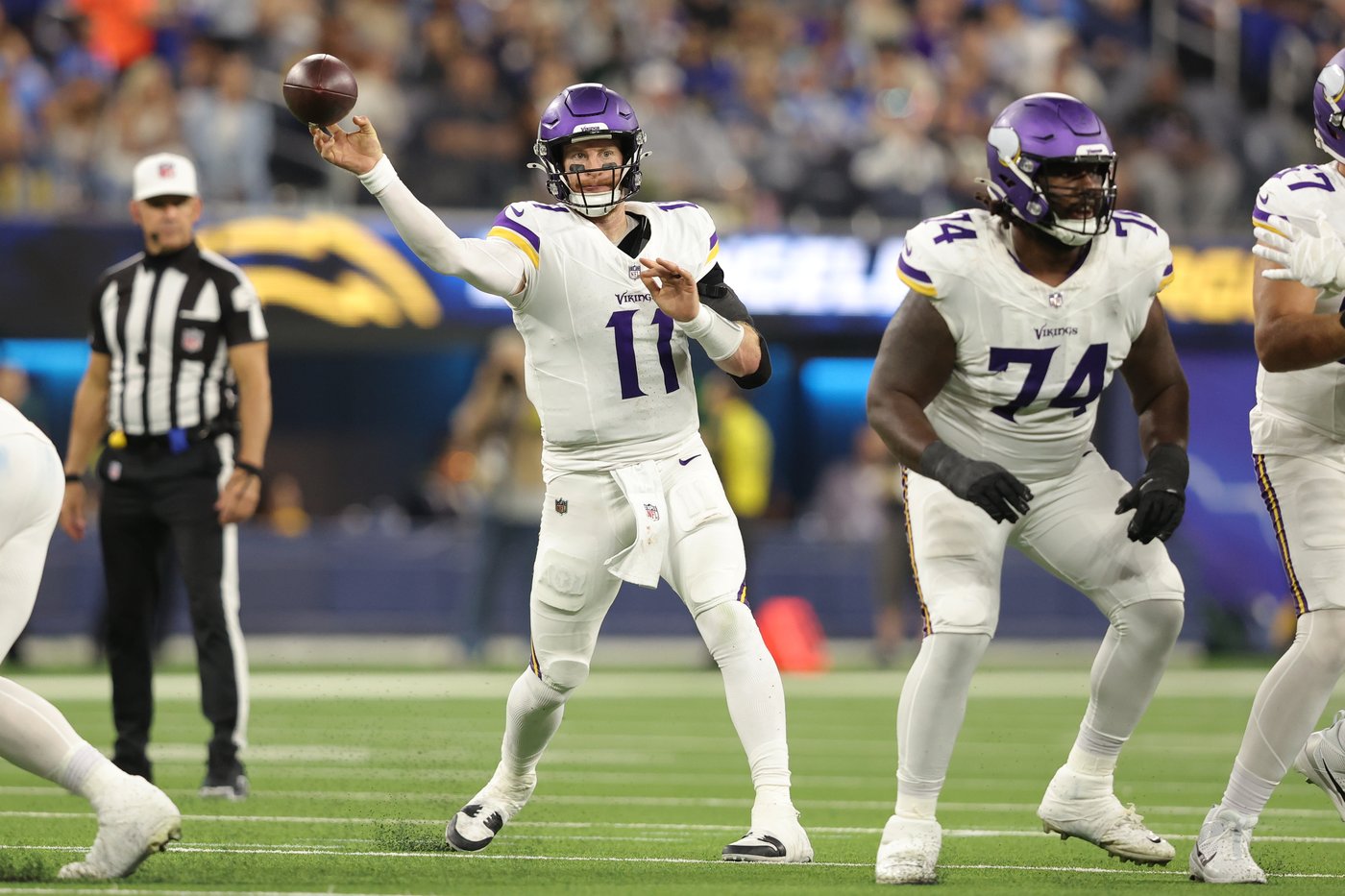 Vikings see their strategy for the season skid sideways in light of troubling blowout loss | iNFOnews.ca Vikings see their strategy for the season skid sideways in light of troubling blowout loss | iNFOnews.ca