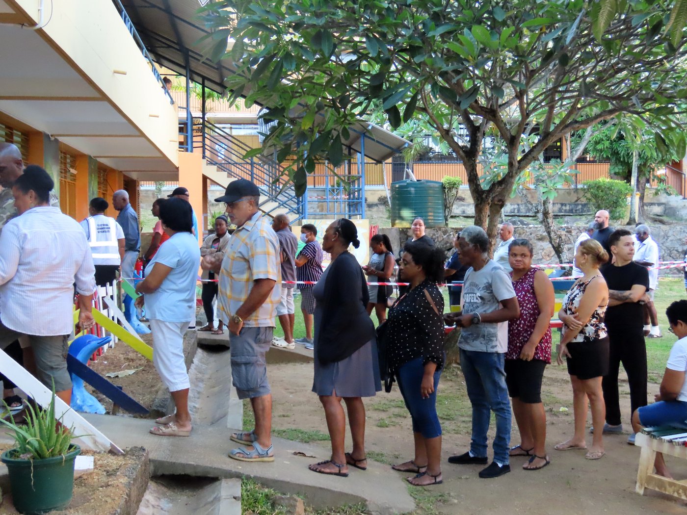 Seychelles holds a runoff in a tight race between president and opposition challenger | iNFOnews.ca