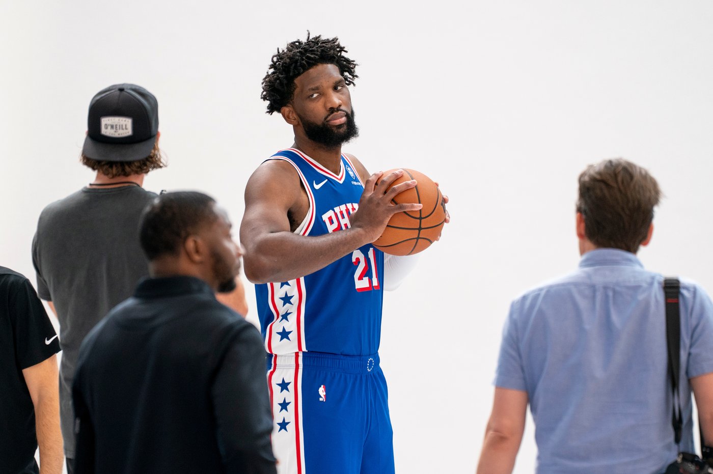76ers again face uncertainty as All-Stars Joel Embiid and Paul George recover from injuries | iNFOnews.ca