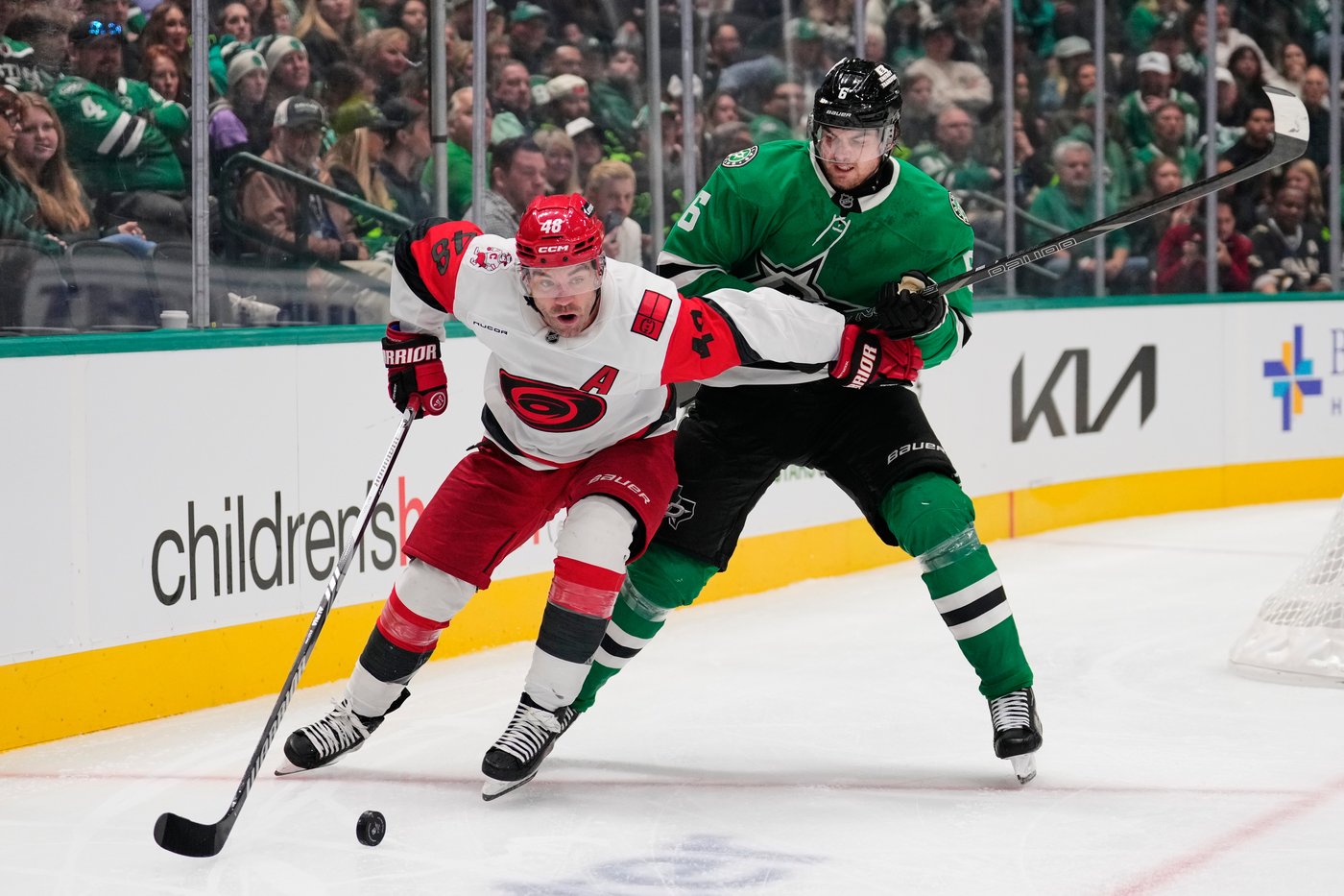 Heiskanen scores twice as Stars rally to beat Hurricanes 3-2 | iNFOnews.ca Heiskanen scores twice as Stars rally to beat Hurricanes 3-2 | iNFOnews.ca