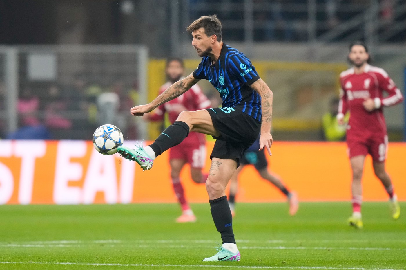 Inter Milan suffers early injuries in Champions League clash with Liverpool | iNFOnews.ca Inter Milan suffers early injuries in Champions League clash with Liverpool | iNFOnews.ca