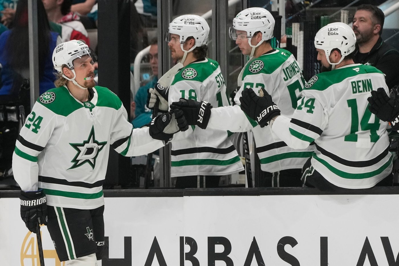 Wyatt Johnston scores 2, Roope Hintz has goal and assist as Stars beat Sharks 5-3 | iNFOnews.ca