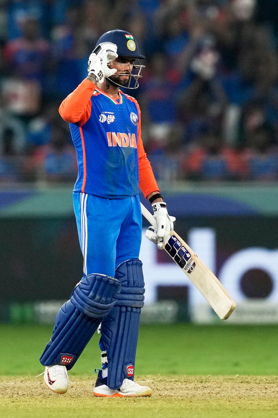 India beats Pakistan by 5 wickets to win cricket's Asia Cup with 2 balls remaining | iNFOnews.ca