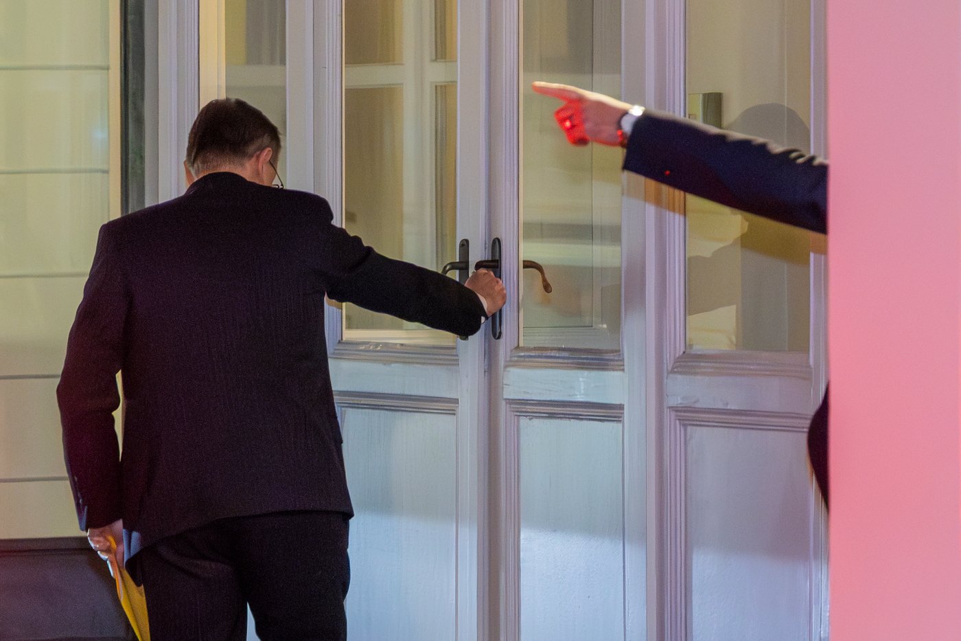 European leaders agree to fund Ukraine for 2 years but using Russian assets poses a major test | iNFOnews.ca