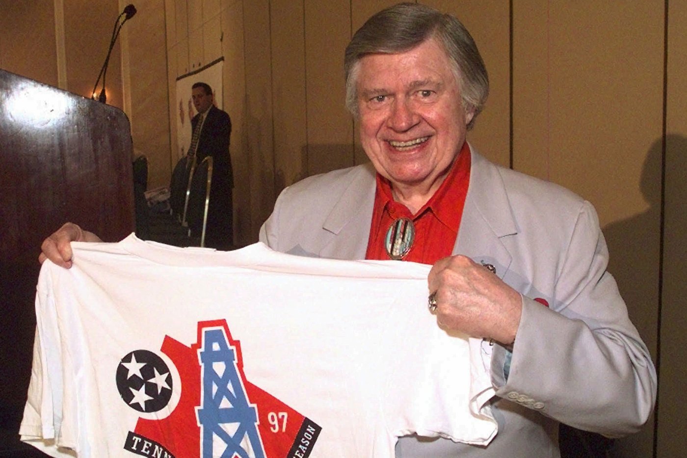 Robert Kraft and Ralph Hay are among 21 contributors advancing for the Pro Football Hall of Fame | iNFOnews.ca Robert Kraft and Ralph Hay are among 21 contributors advancing for the Pro Football Hall of Fame | iNFOnews.ca