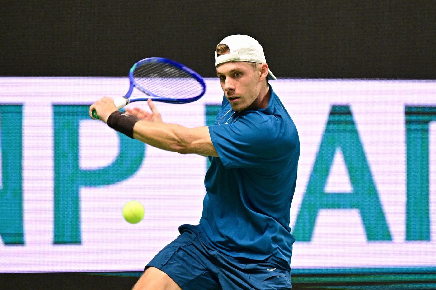 Canadians Auger-Aliassime, Shapovalov advance to Swiss Indoors quarterfinals | iNFOnews.ca Canadians Auger-Aliassime, Shapovalov advance to Swiss Indoors quarterfinals | iNFOnews.ca