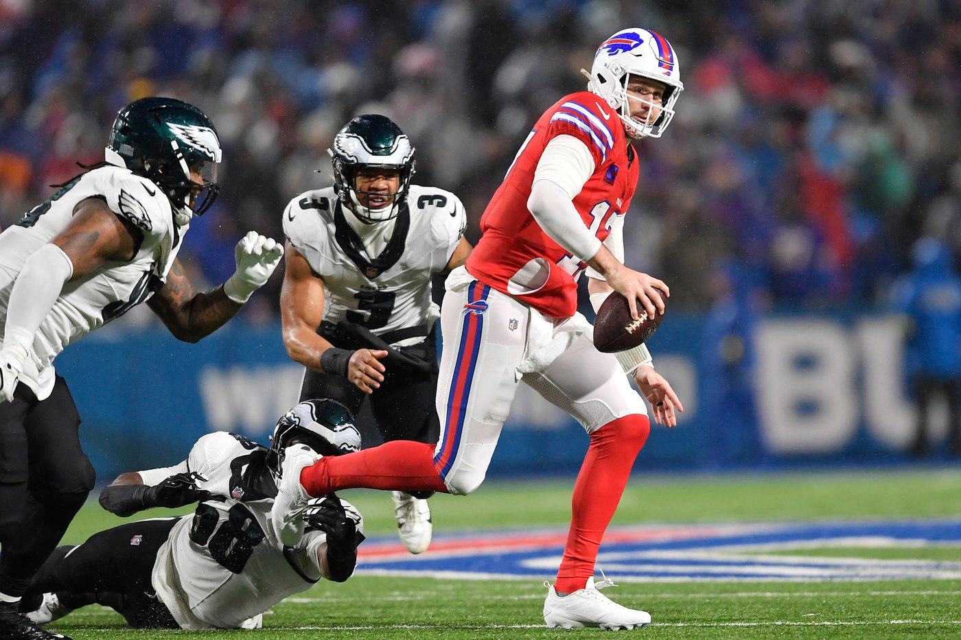 Josh Allen could use a break, and he's expected to get one in Buffalo's season finale against Jets | iNFOnews.ca