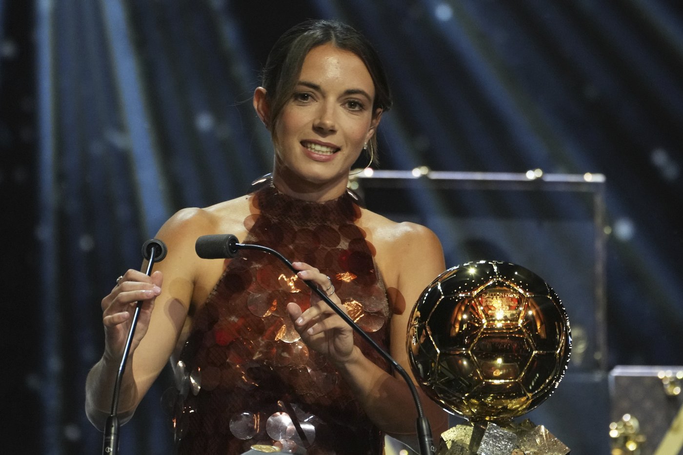 PSG's Dembélé wins the Ballon d'Or and Barcelona's Bonmati achieves award hat trick | iNFOnews.ca