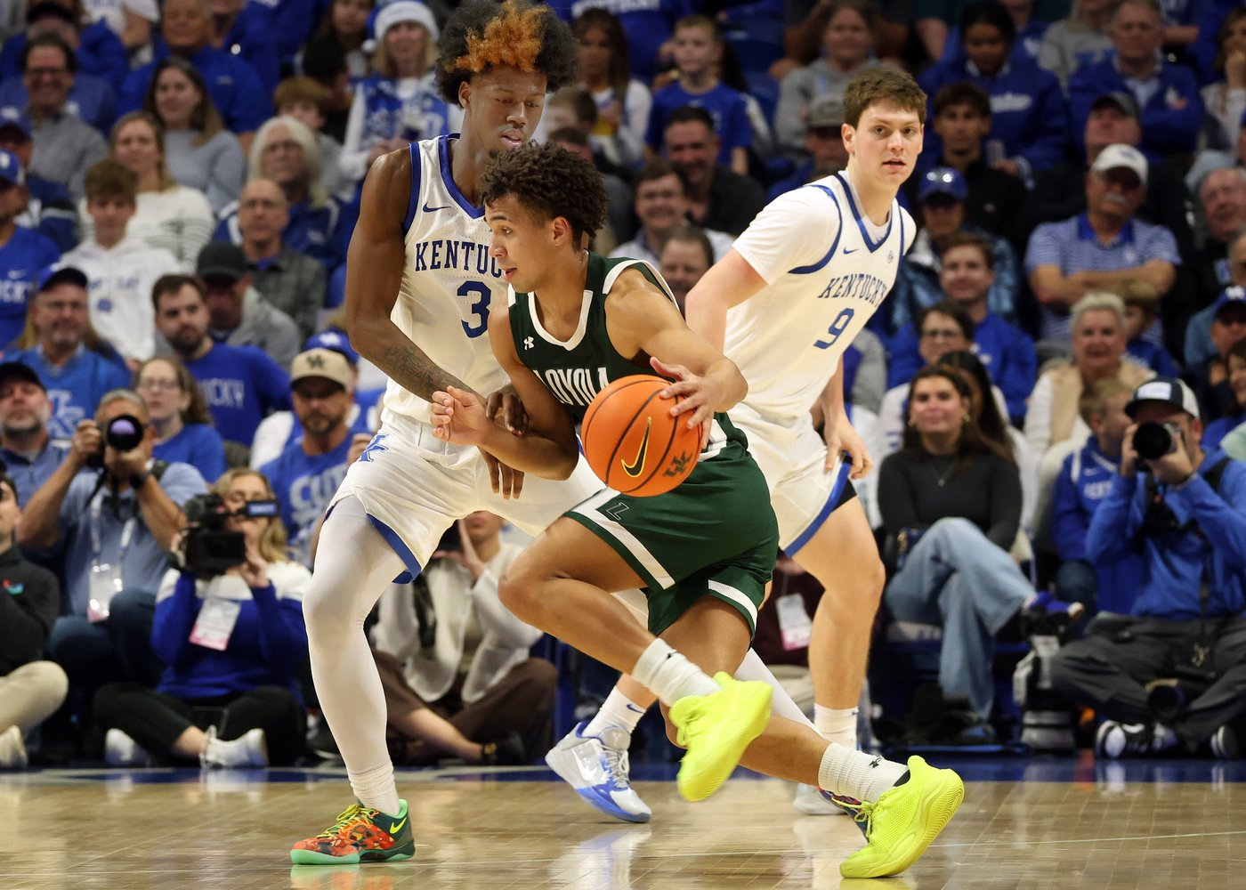 Chandler and Williams help No. 12 Kentucky breeze past Loyola of Maryland, 88-46 | iNFOnews.ca
