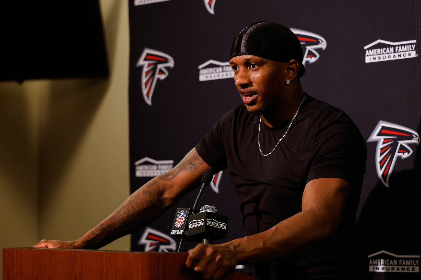 Turnover-plagued Tagovailoa and Dolphins are looking to end 3-game skid in visit to Falcons | iNFOnews.ca