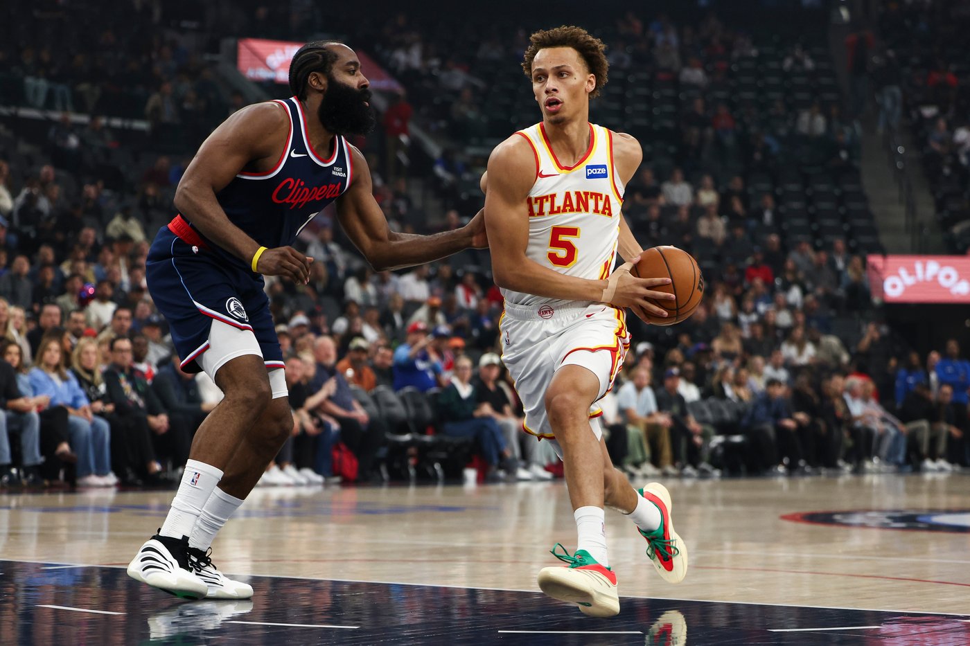 Krejci scores career-high 28 points as Hawks send Clippers to fifth straight loss, 105-102 | iNFOnews.ca