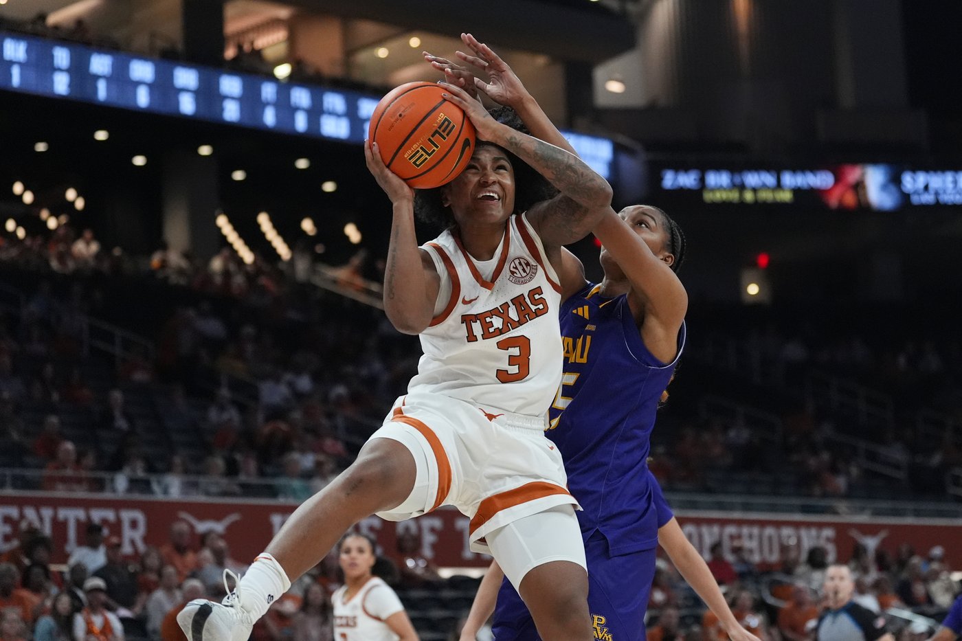 Cunningham's career best 30 points helps No. 2 Texas women defeat Prairie View 101-42 | iNFOnews.ca