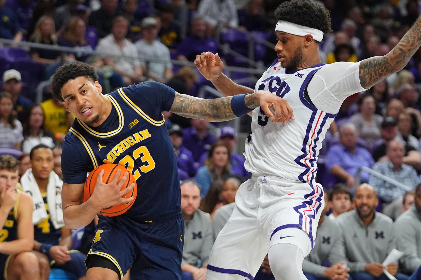 Transfers Yaxel Lendeborg and Morez Johnson Jr. have double-doubles as No. 6 Michigan wins at TCU | iNFOnews.ca Transfers Yaxel Lendeborg and Morez Johnson Jr. have double-doubles as No. 6 Michigan wins at TCU | iNFOnews.ca