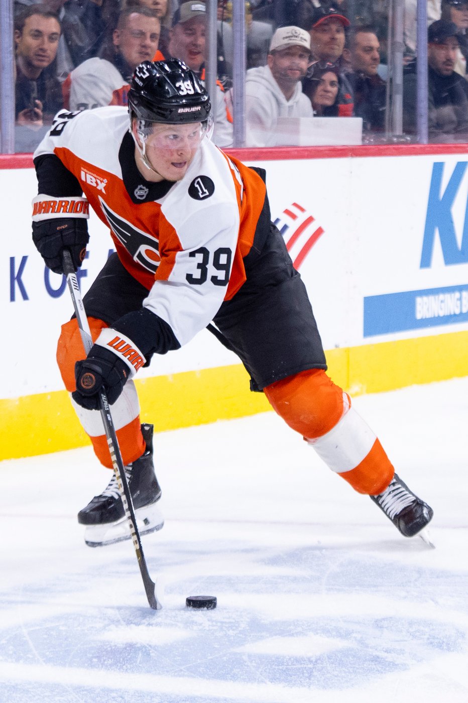 Flyers shoot, they score, again and again. Michkov, Foerster twice, score 3 goals in 26 seconds | iNFOnews.ca