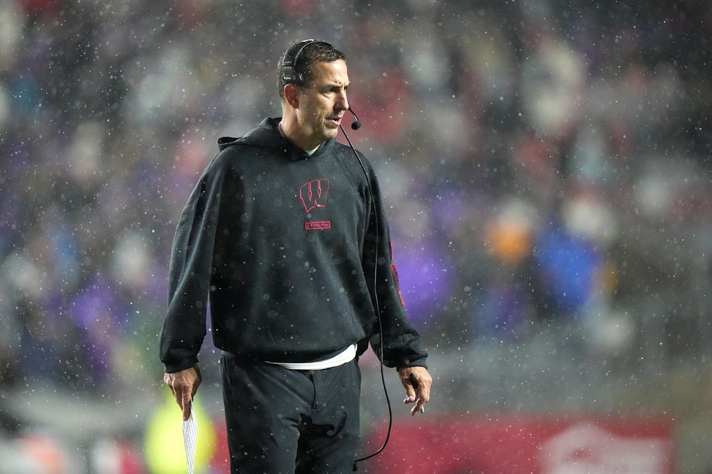 No. 2 Indiana tries to complete a 2nd straight perfect home season when Wisconsin visits | iNFOnews.ca