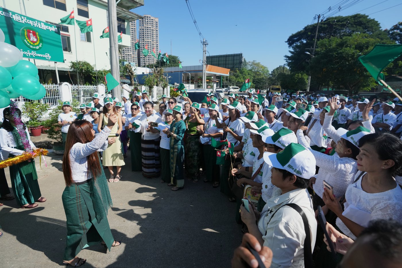 A military-backed party in Myanmar holds rallies as campaigning begins for December election | iNFOnews.ca A military-backed party in Myanmar holds rallies as campaigning begins for December election | iNFOnews.ca
