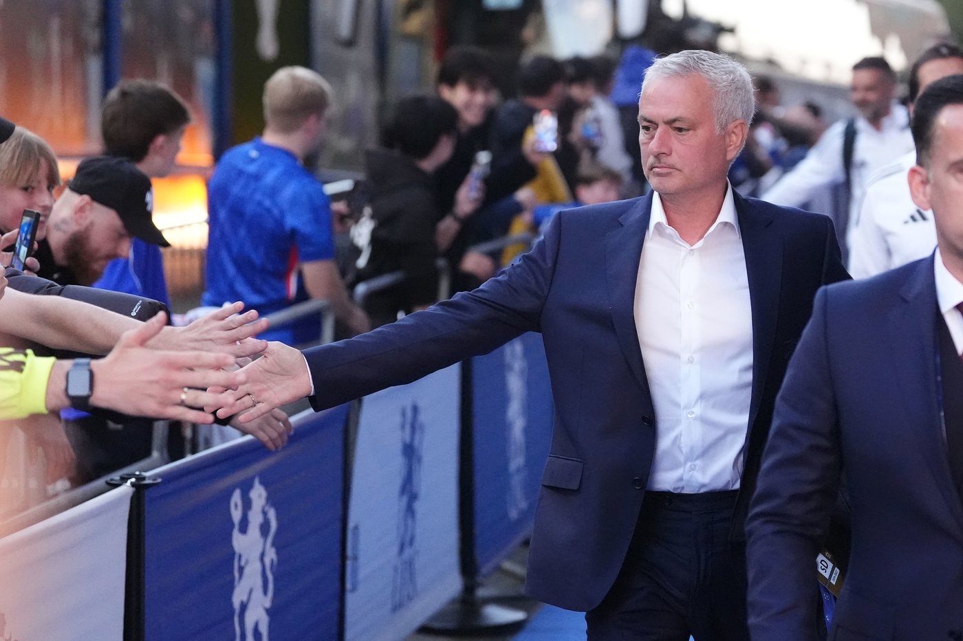 Mourinho the center of attention on losing return to Stamford Bridge | iNFOnews.ca