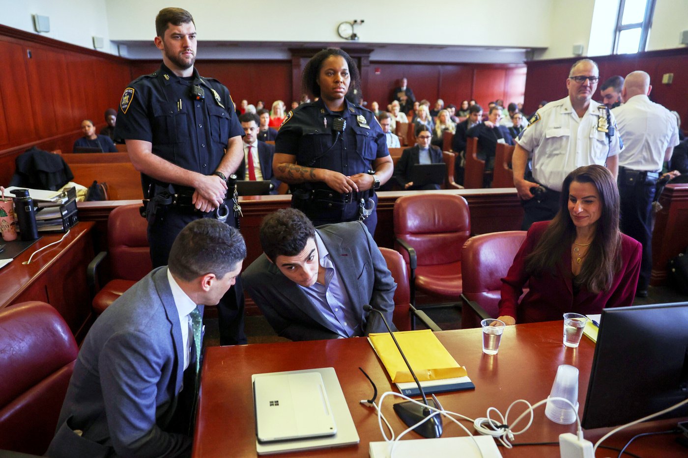 Bullets in Luigi Mangione’s bag convinced police that he was UnitedHealthcare CEO killing suspect | iNFOnews.ca Bullets in Luigi Mangione’s bag convinced police that he was UnitedHealthcare CEO killing suspect | iNFOnews.ca