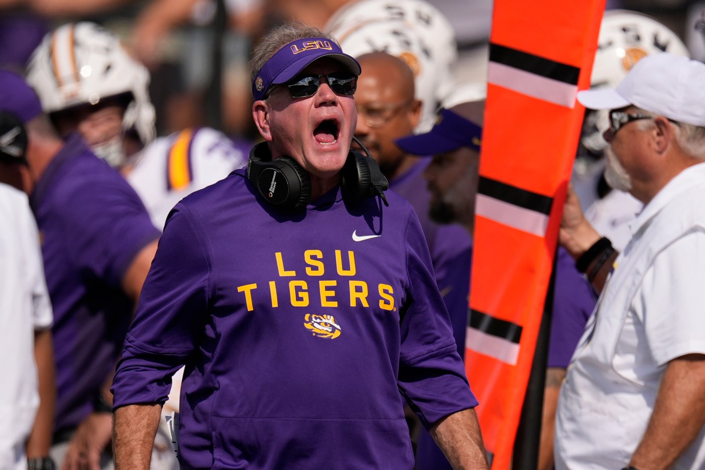 Pavia has No. 17 Vanderbilt off to best start in 75 years after beating No. 10 LSU 31-24 | iNFOnews.ca Pavia has No. 17 Vanderbilt off to best start in 75 years after beating No. 10 LSU 31-24 | iNFOnews.ca