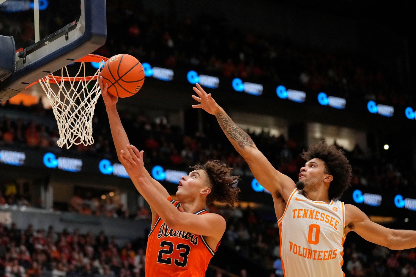 No. 14 Illinois beats No. 13 Tennessee 75-62 in Music City Madness | iNFOnews.ca No. 14 Illinois beats No. 13 Tennessee 75-62 in Music City Madness | iNFOnews.ca