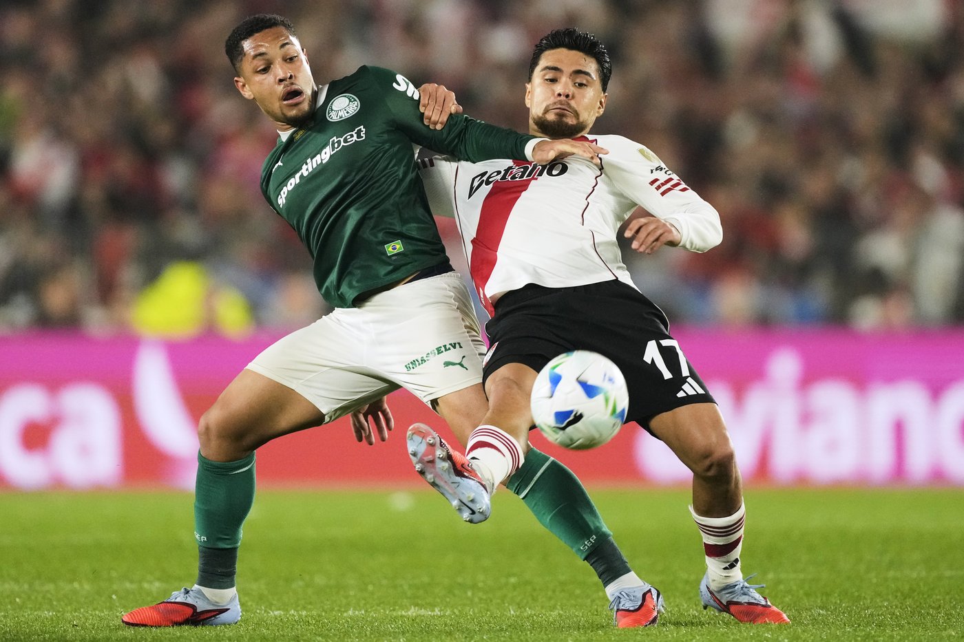 Palmeiras beats River Plate 2-1 in Copa Libertadores quarterfinal 1st leg | iNFOnews.ca Palmeiras beats River Plate 2-1 in Copa Libertadores quarterfinal 1st leg | iNFOnews.ca