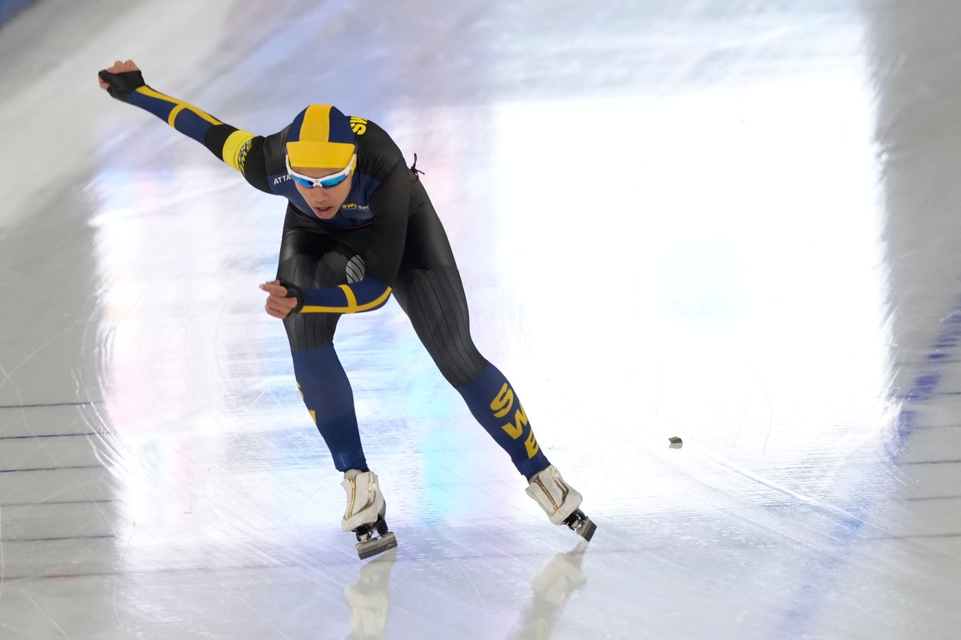 Racers say Milan Cortina speed skating venue feels like they're on a lake | iNFOnews.ca