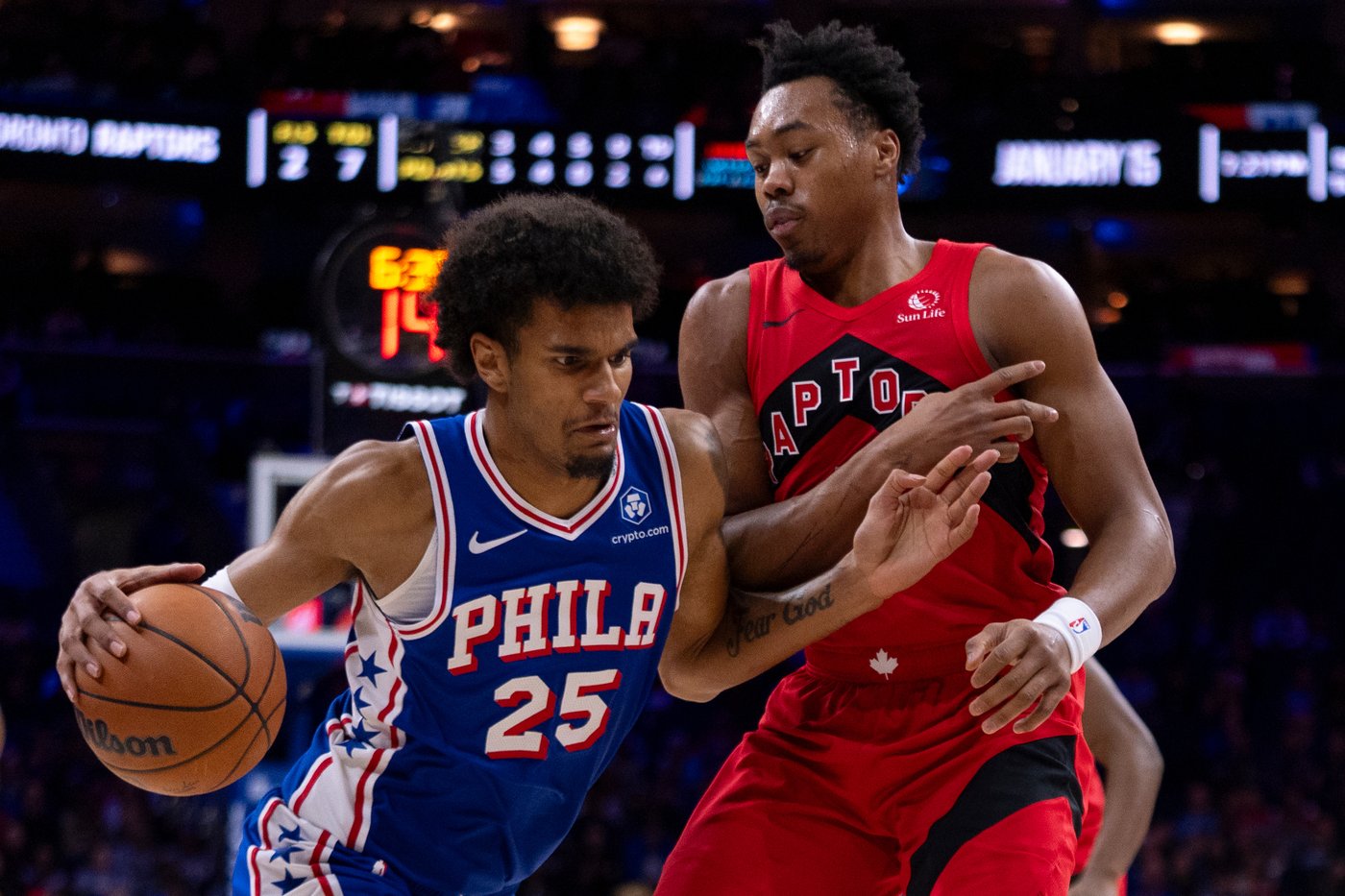 Raptors win 5th straight, surging in 3rd third to beat 76ers 121-112 | iNFOnews.ca