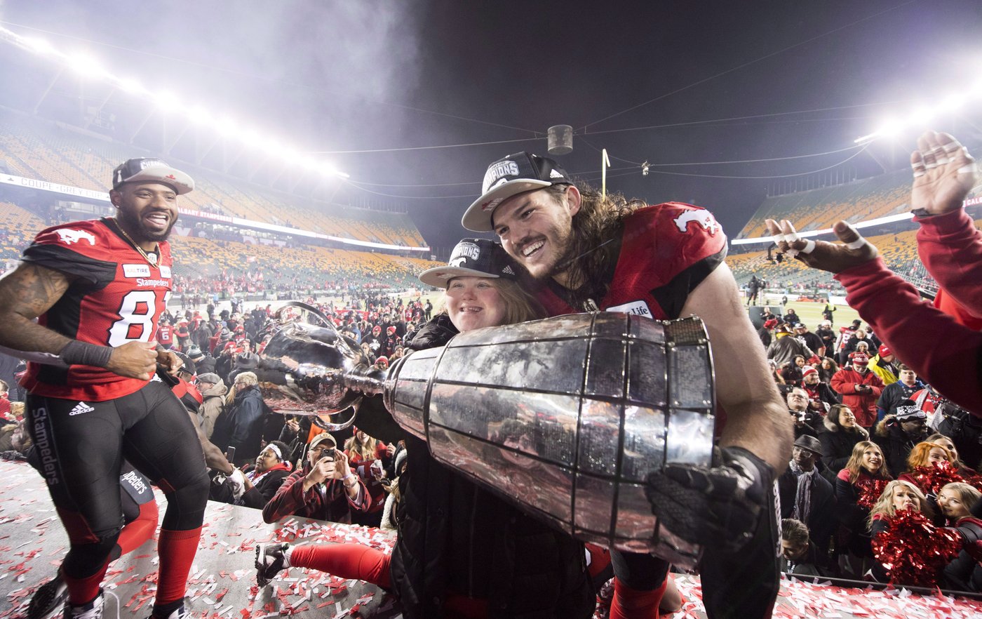 Former CFL star, Denver Bronco LB Alex Singleton has surgery for testicular cancer | iNFOnews.ca