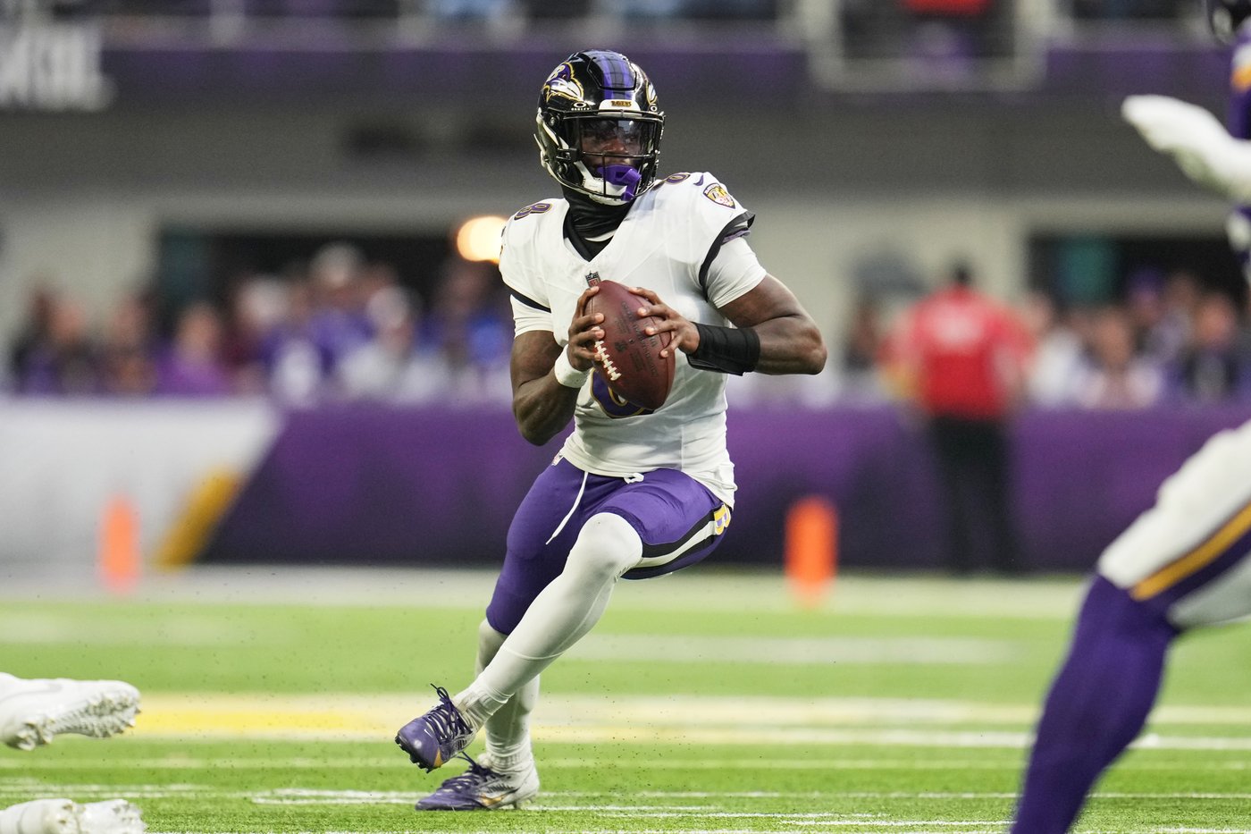 Ravens win 3rd straight game, get 3 takeaways to take down gaffe-prone Vikings 27-19 | iNFOnews.ca