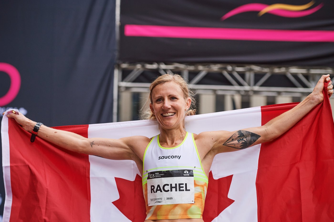 Photo Gallery: Toronto Waterfront Marathon | iNFOnews.ca
