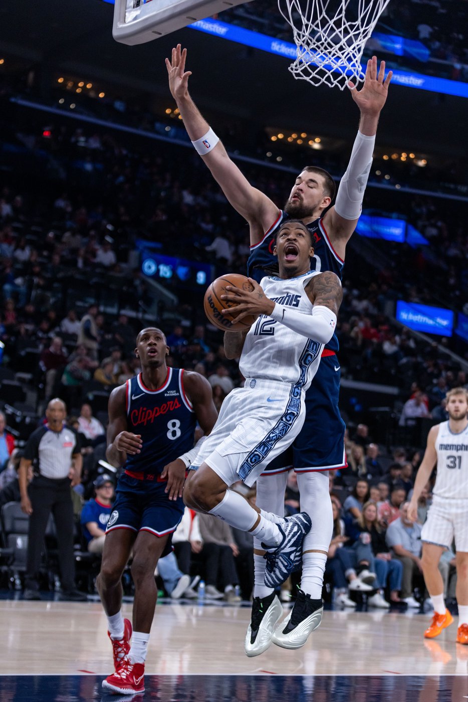 Jaren Jackson Jr. scores 31 points, Cam Spencer adds 27 as Grizzlies beat Clippers 121-103 | iNFOnews.ca Jaren Jackson Jr. scores 31 points, Cam Spencer adds 27 as Grizzlies beat Clippers 121-103 | iNFOnews.ca