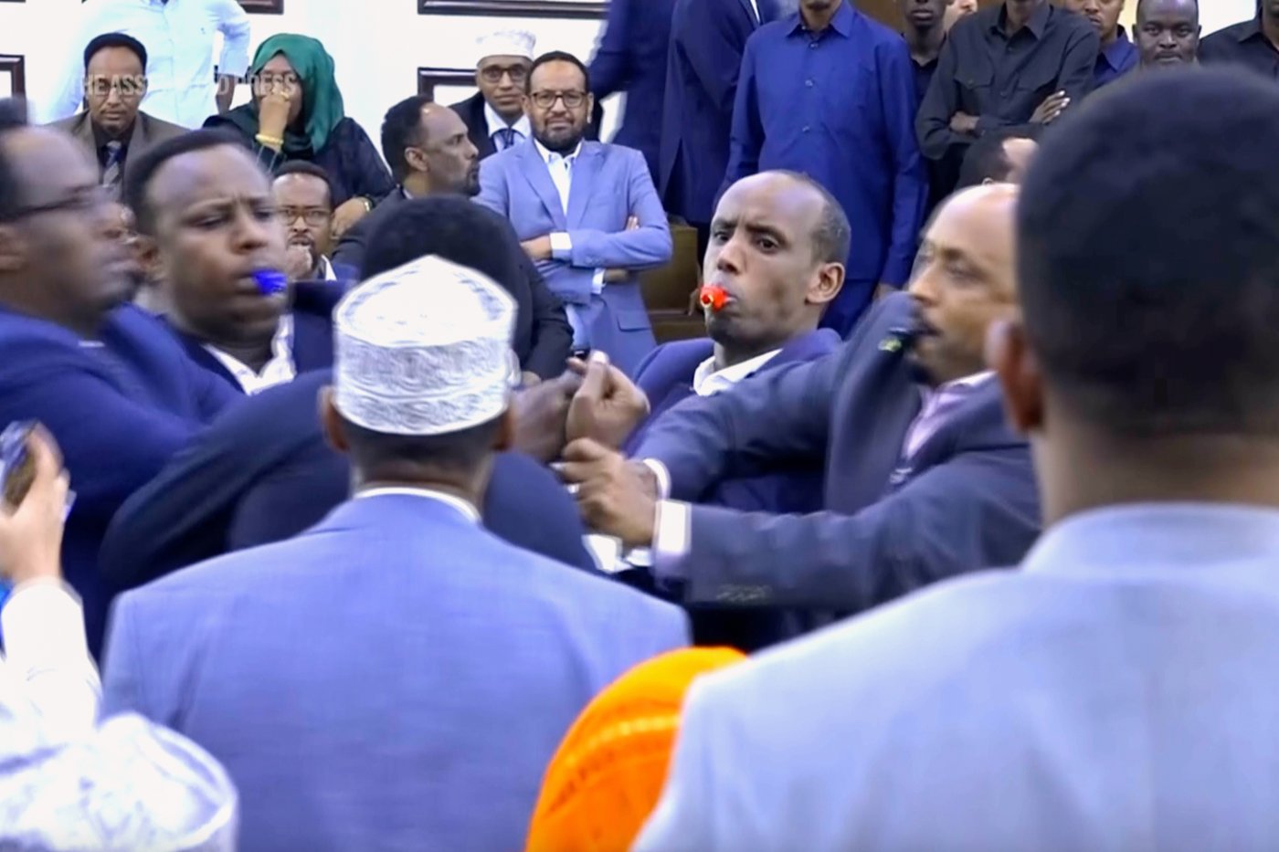 Chaos erupts in Somalia's parliament over proposed constitutional amendments | iNFOnews.ca
