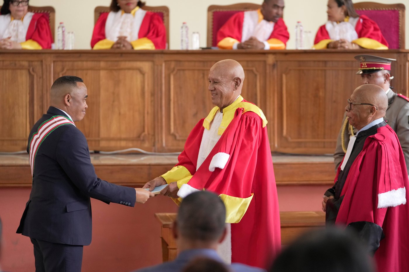 An army colonel who led a lightning-fast coup takes over as Madagascar's president | iNFOnews.ca