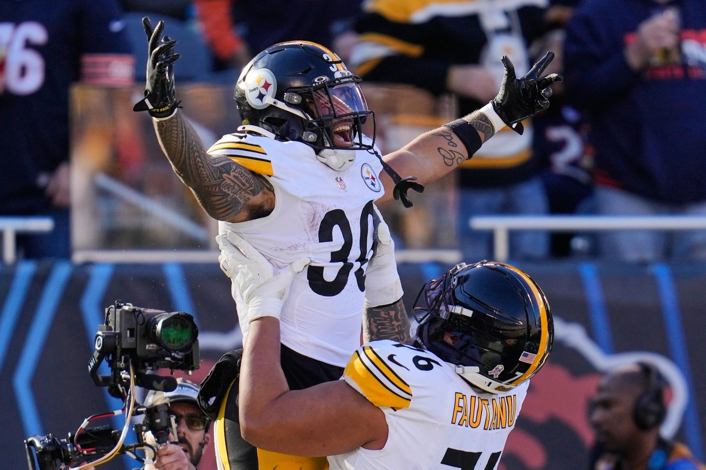 Top photos from Week 12 of the NFL season | iNFOnews.ca