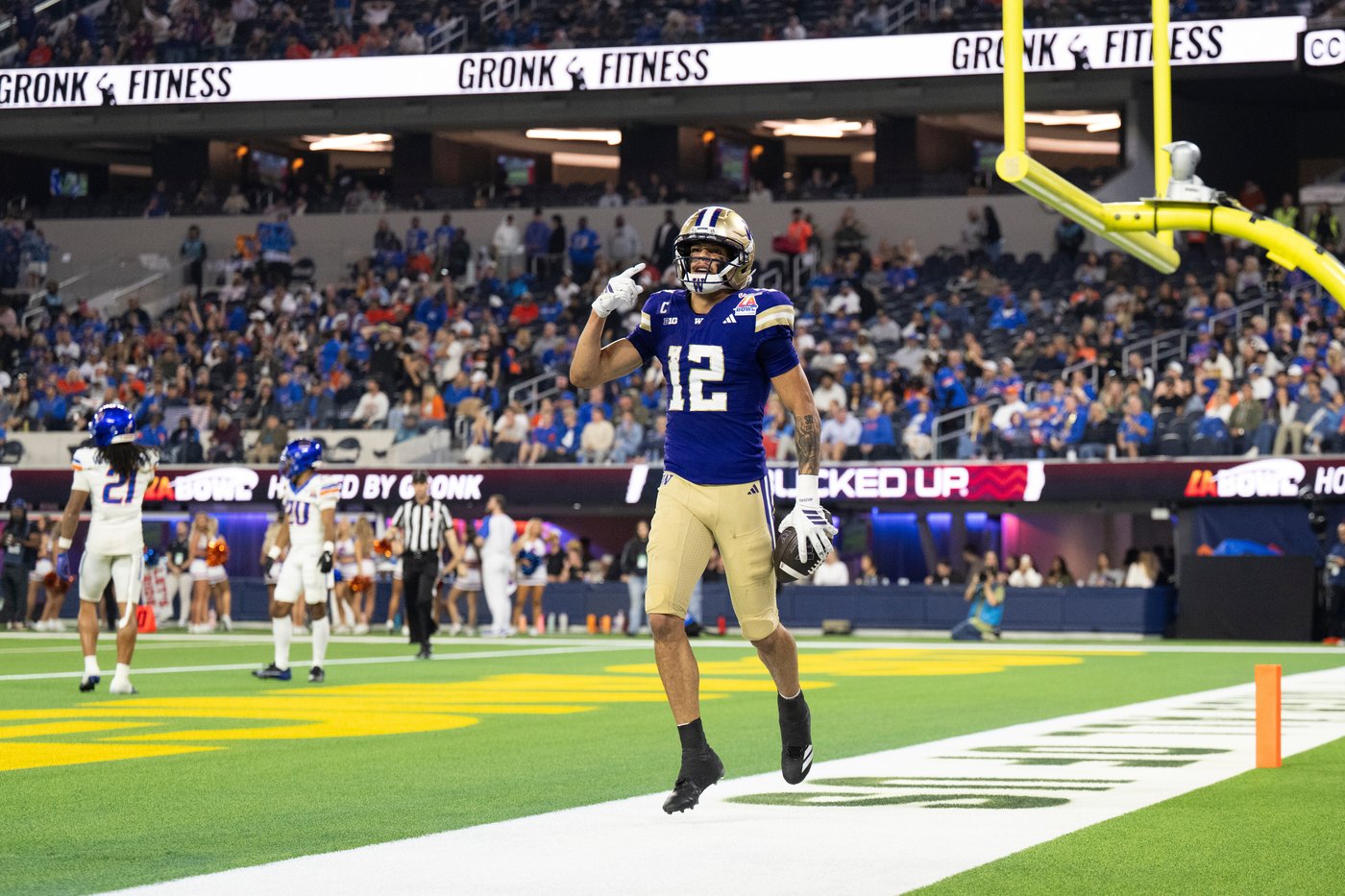 Washington wide receiver Denzel Boston declares for NFL draft | iNFOnews.ca