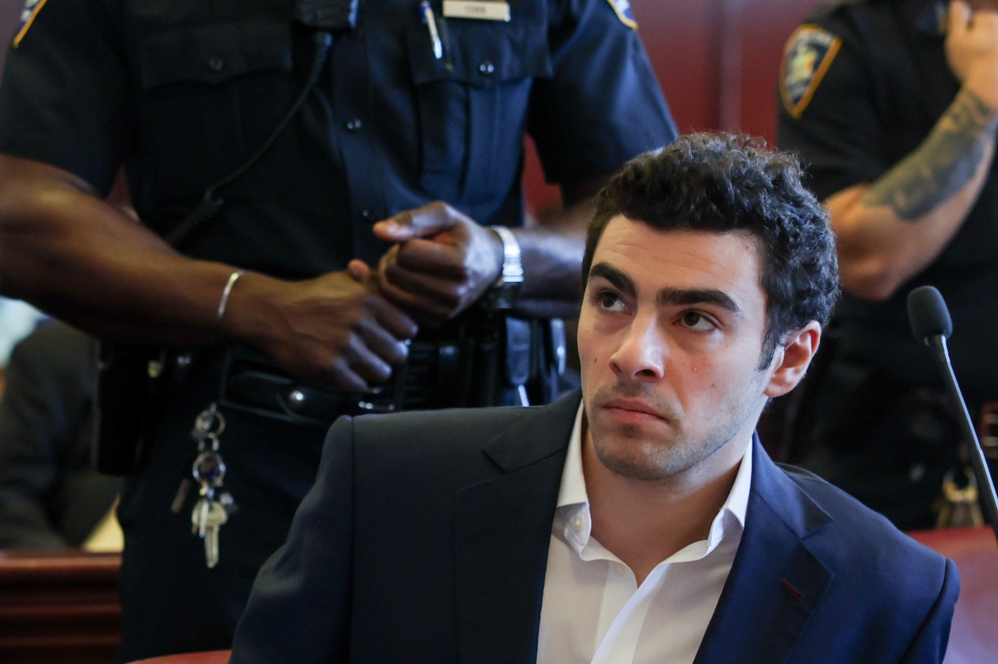 A bag, a hoagie and a long wait for a ruling: What we learned at Luigi Mangione’s pretrial hearing | iNFOnews.ca A bag, a hoagie and a long wait for a ruling: What we learned at Luigi Mangione’s pretrial hearing | iNFOnews.ca