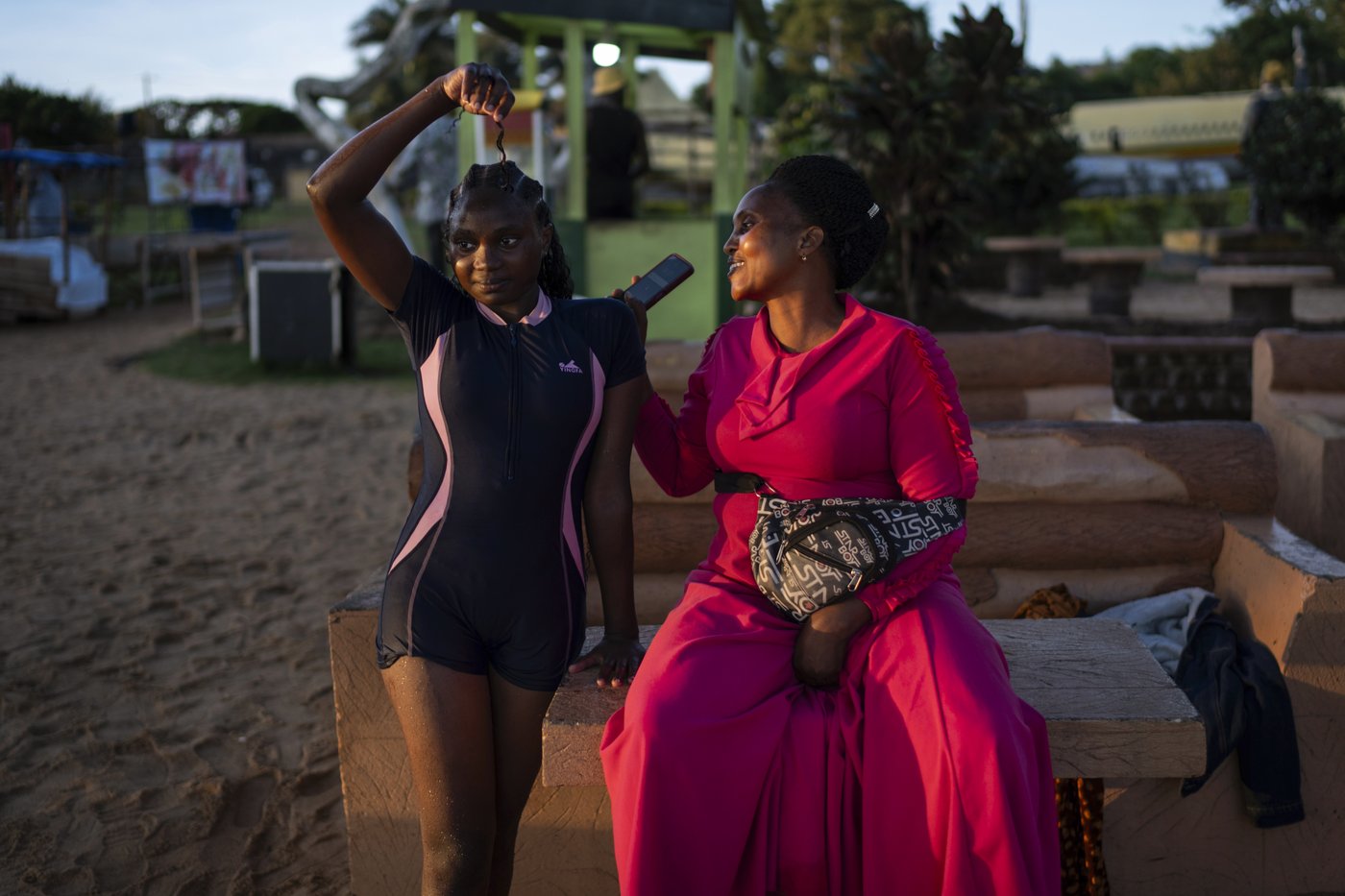 PHOTO ESSAY: In Uganda, a sprawling generation of children finds its fate entwined with elders | iNFOnews.ca
