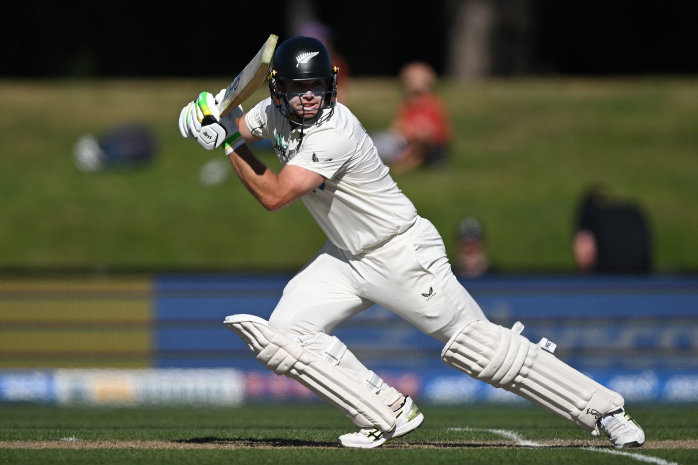 Duffy takes 5-42 as New Zealand bowls out the West Indies for 138 to win the 3rd test by 323 runs | iNFOnews.ca