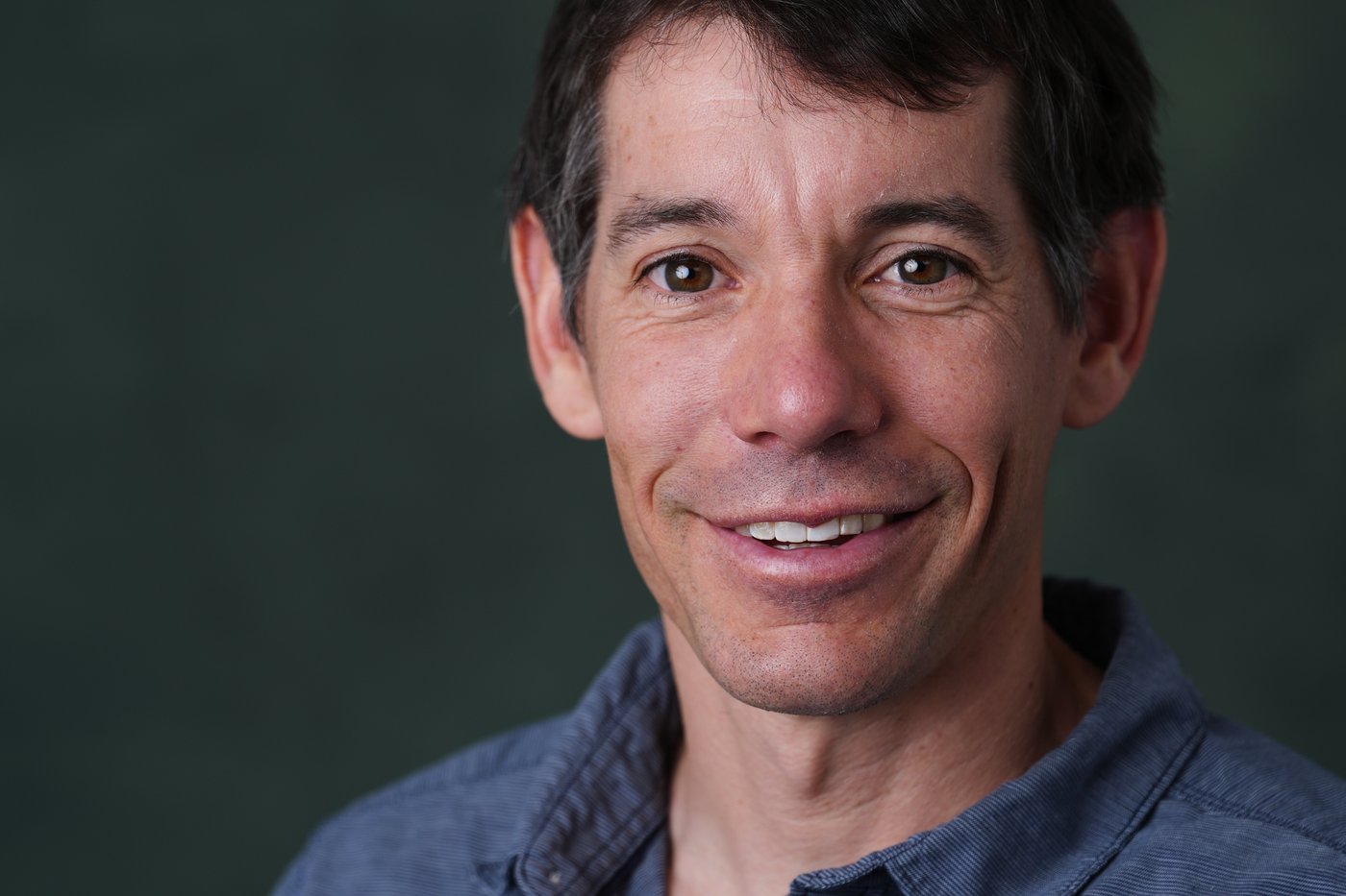'Free Solo' climber Alex Honnold takes on projects from environmental podcast to scaling skyscraper | iNFOnews.ca 'Free Solo' climber Alex Honnold takes on projects from environmental podcast to scaling skyscraper | iNFOnews.ca