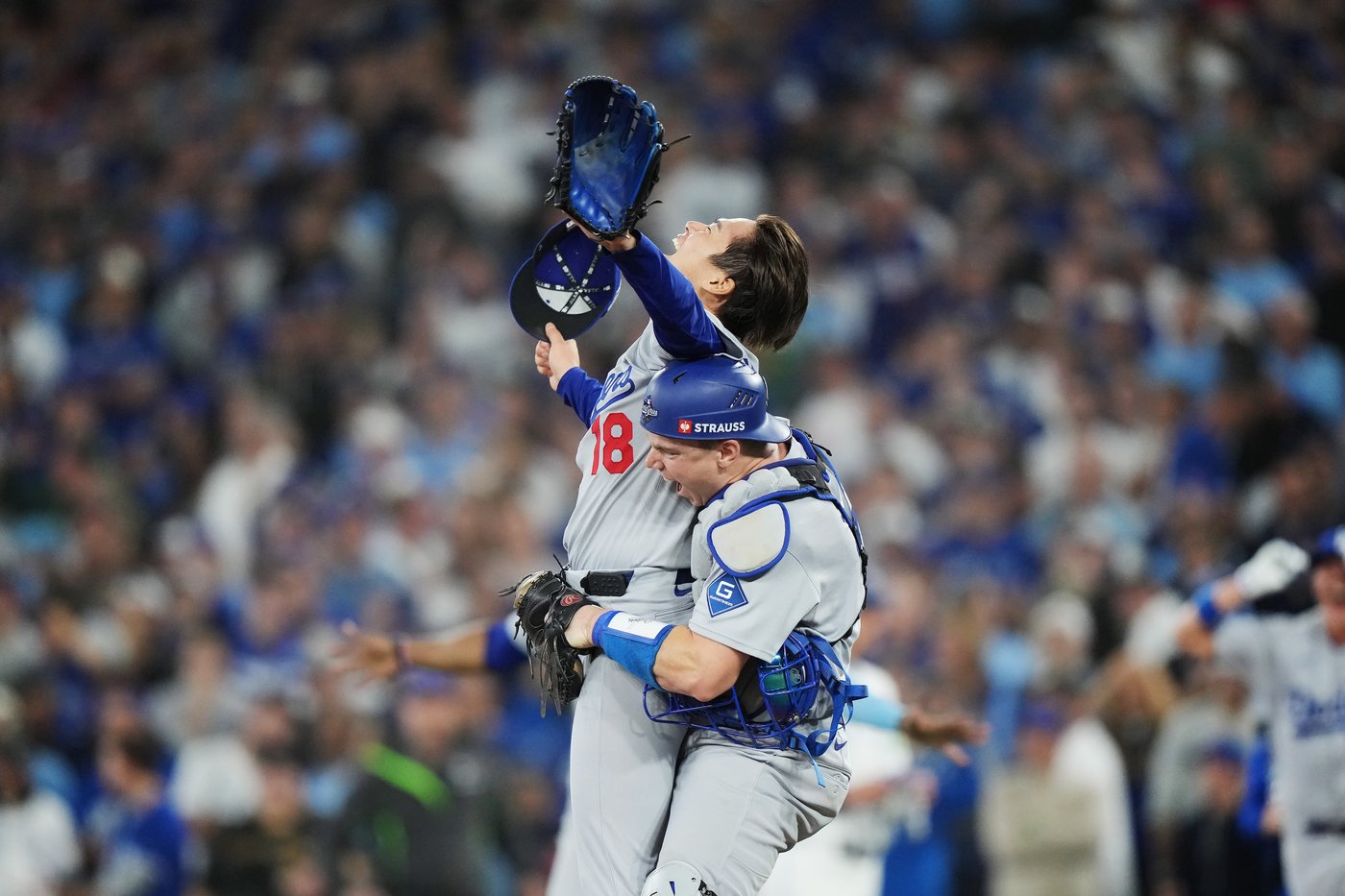 Photo Gallery: Dodgers beat Jays 5-4 to win World Series | iNFOnews.ca