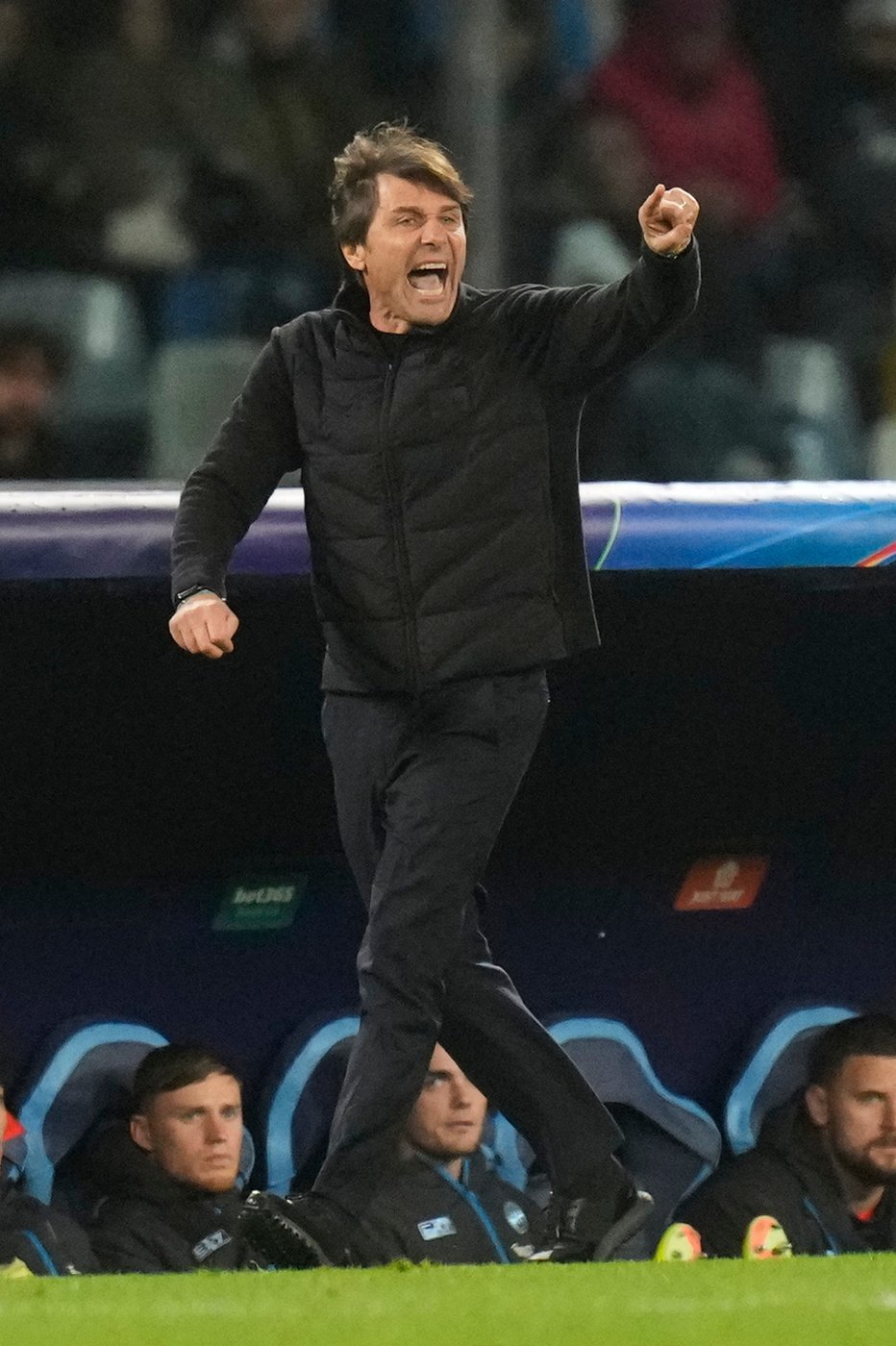 Napoli's Di Lorenzo avoids serious injury and could return in a month | iNFOnews.ca