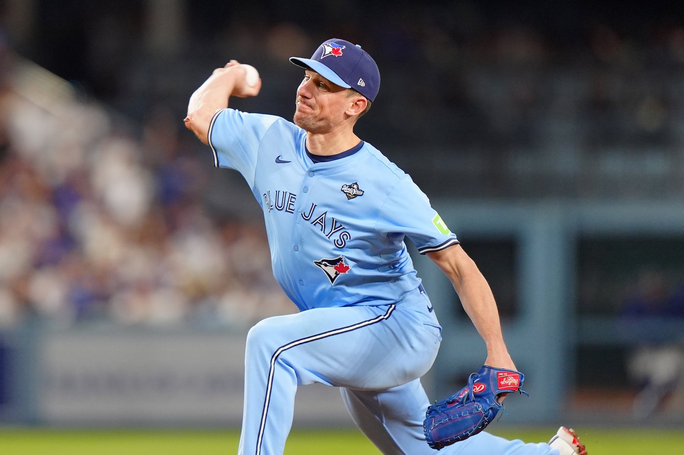 Photo Gallery: Blue Jays beat Dodgers 6-2 in Game 4 to tie Series | iNFOnews.ca