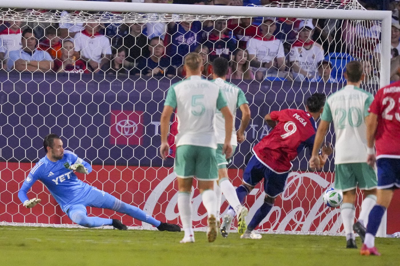 Jacob Jackson earns his first clean sheet in home debut as FC Dallas beats Austin 2-0 | iNFOnews.ca