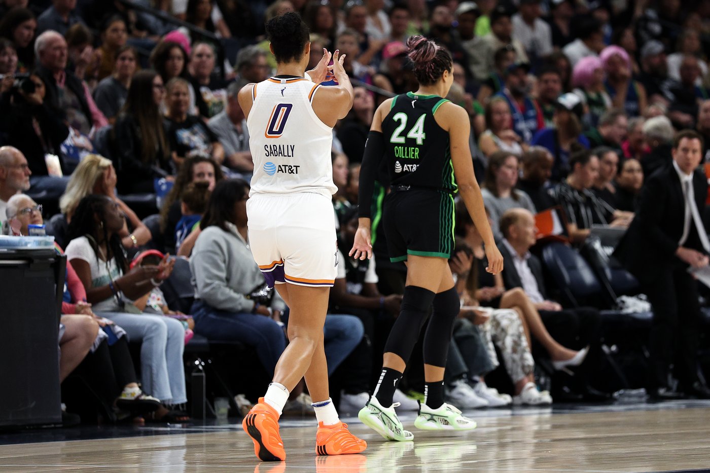 Top-seeded Lynx lament losing their usual composure and a big lead in letting Mercury tie the series | iNFOnews.ca