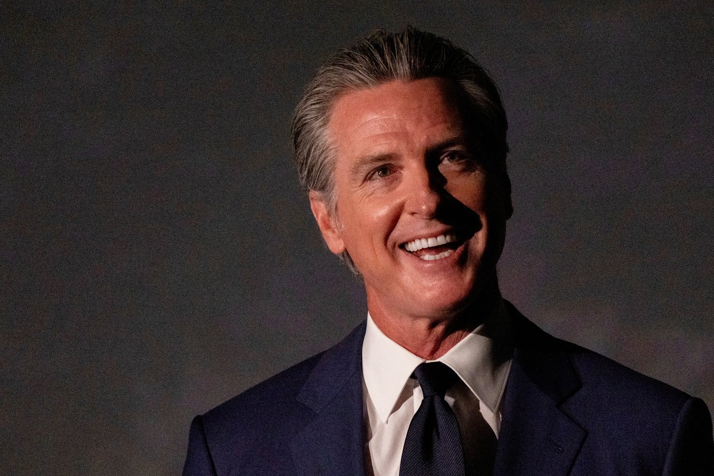 California Gov. Gavin Newsom extends cap-and-trade program aimed at curbing carbon emissions | iNFOnews.ca California Gov. Gavin Newsom extends cap-and-trade program aimed at curbing carbon emissions | iNFOnews.ca