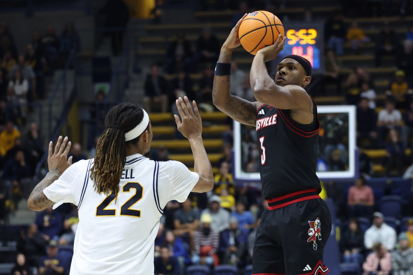 Wooley scores season-high 21 points as No. 16 Louisville beats California 90-70 | iNFOnews.ca