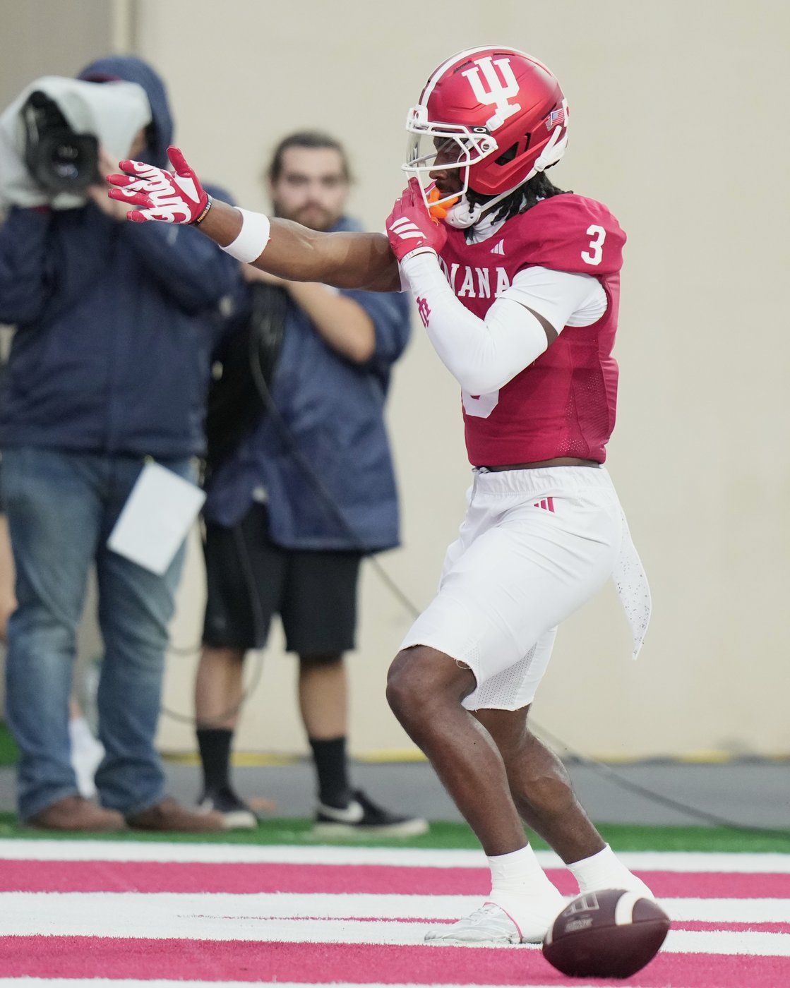 Elijah Sarratt, Omar Cooper Jr. headline receiving corps that has No. 2 Indiana soaring | iNFOnews.ca Elijah Sarratt, Omar Cooper Jr. headline receiving corps that has No. 2 Indiana soaring | iNFOnews.ca