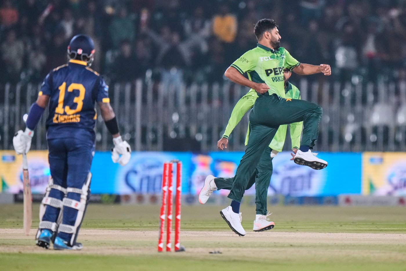 Pakistan beats Sri Lanka by 6 runs in ODI series opener despite Hasaranga’s efforts | iNFOnews.ca