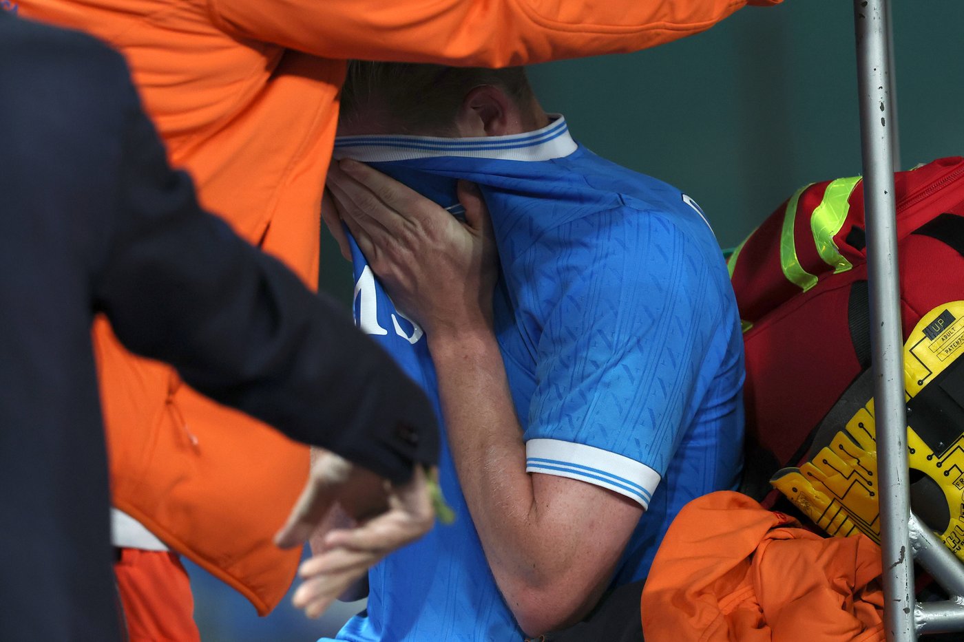 De Bruyne goes off after scoring in Napoli win, Vardy celebrates 1st Cremonese goal with backflip | iNFOnews.ca De Bruyne goes off after scoring in Napoli win, Vardy celebrates 1st Cremonese goal with backflip | iNFOnews.ca