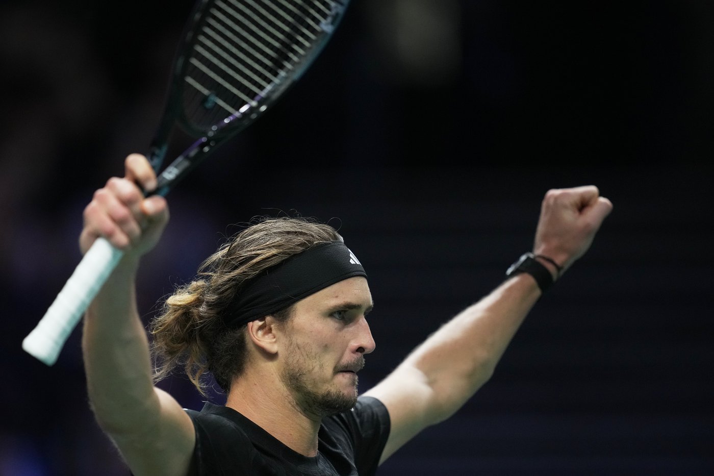 Jannik Sinner's No. 1 bid starts with 2nd-round win over Zizou Bergs at Paris Masters | iNFOnews.ca Jannik Sinner's No. 1 bid starts with 2nd-round win over Zizou Bergs at Paris Masters | iNFOnews.ca